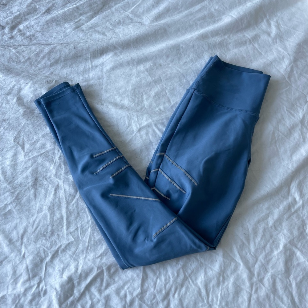 Alo Blue Leggings with Reflective Stripes